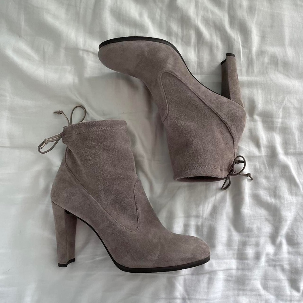 stuart weitzman grey suede glove stretch signature tie back booties